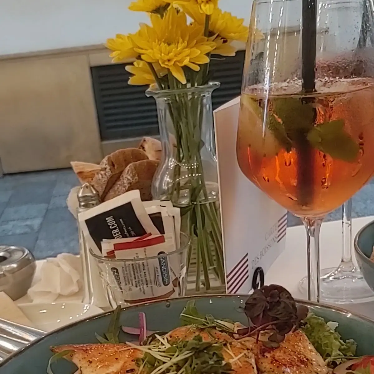 Essen und Trinken photo 2