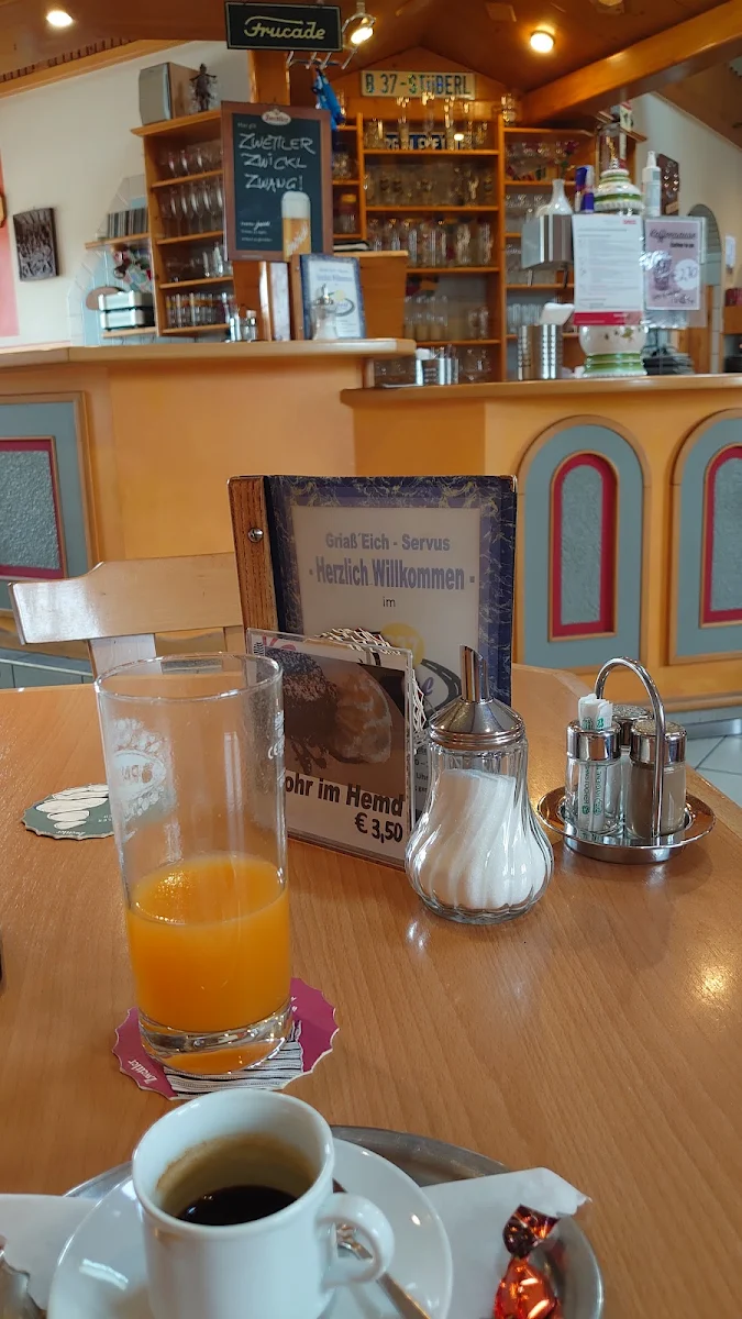 Essen und Trinken photo 1