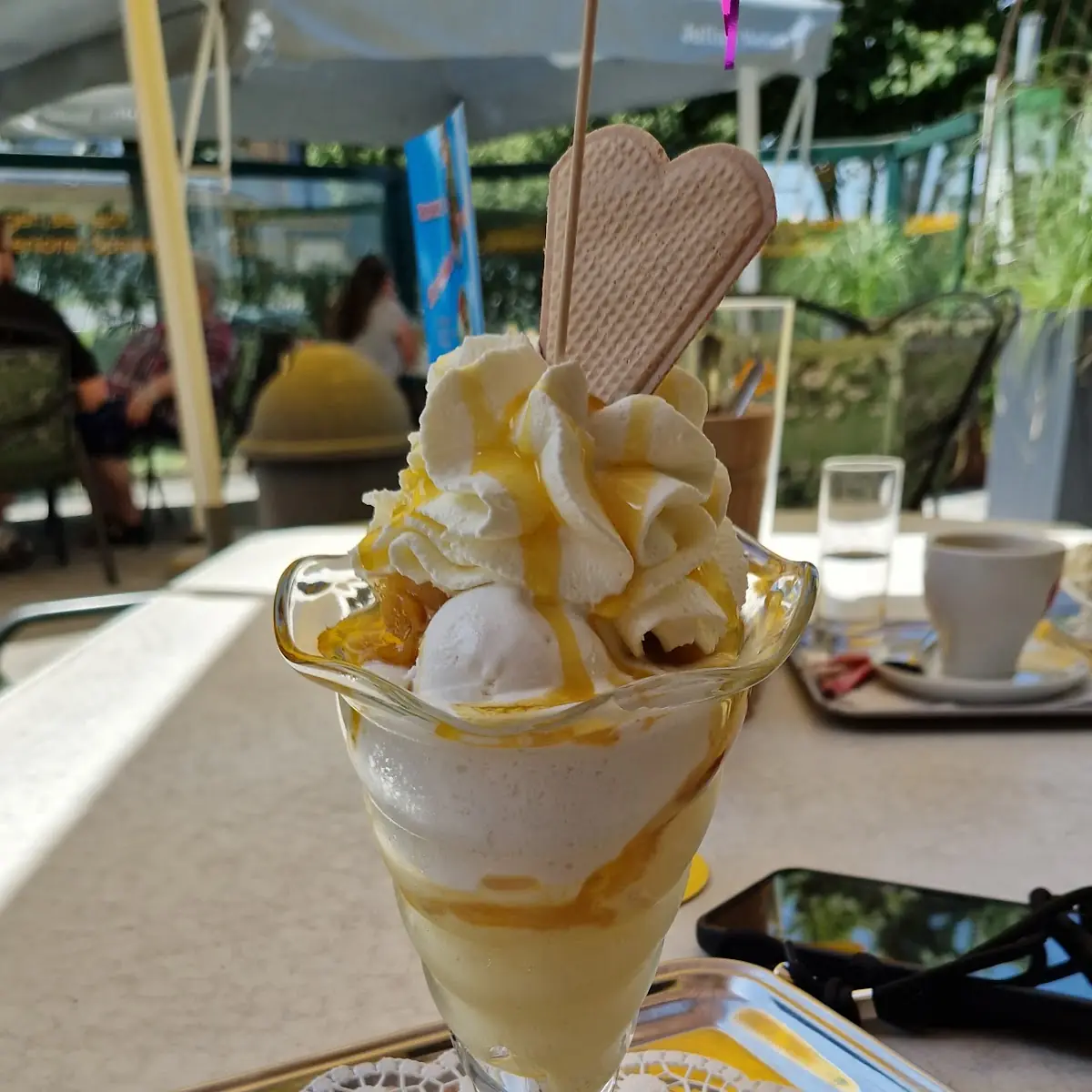 Essen und Trinken photo 3