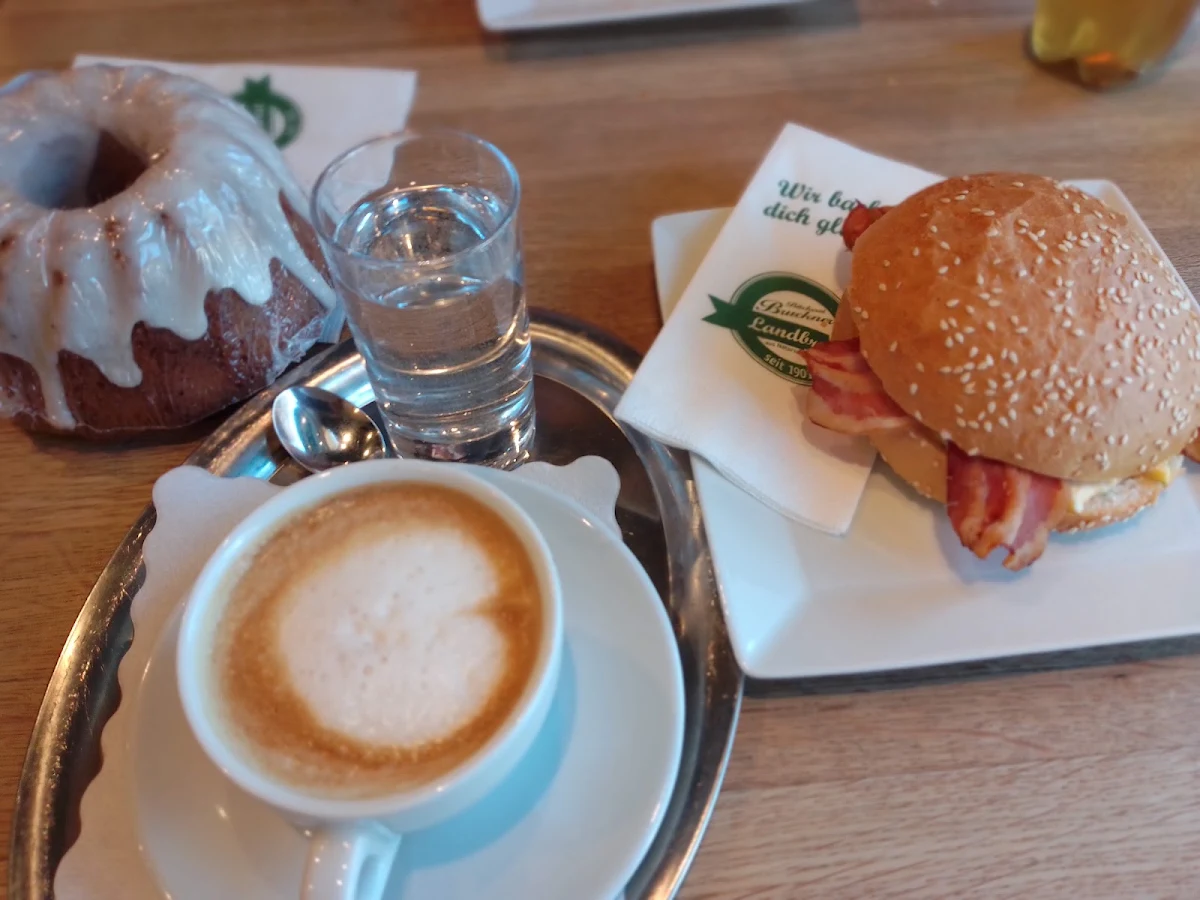 Essen und Trinken photo 1