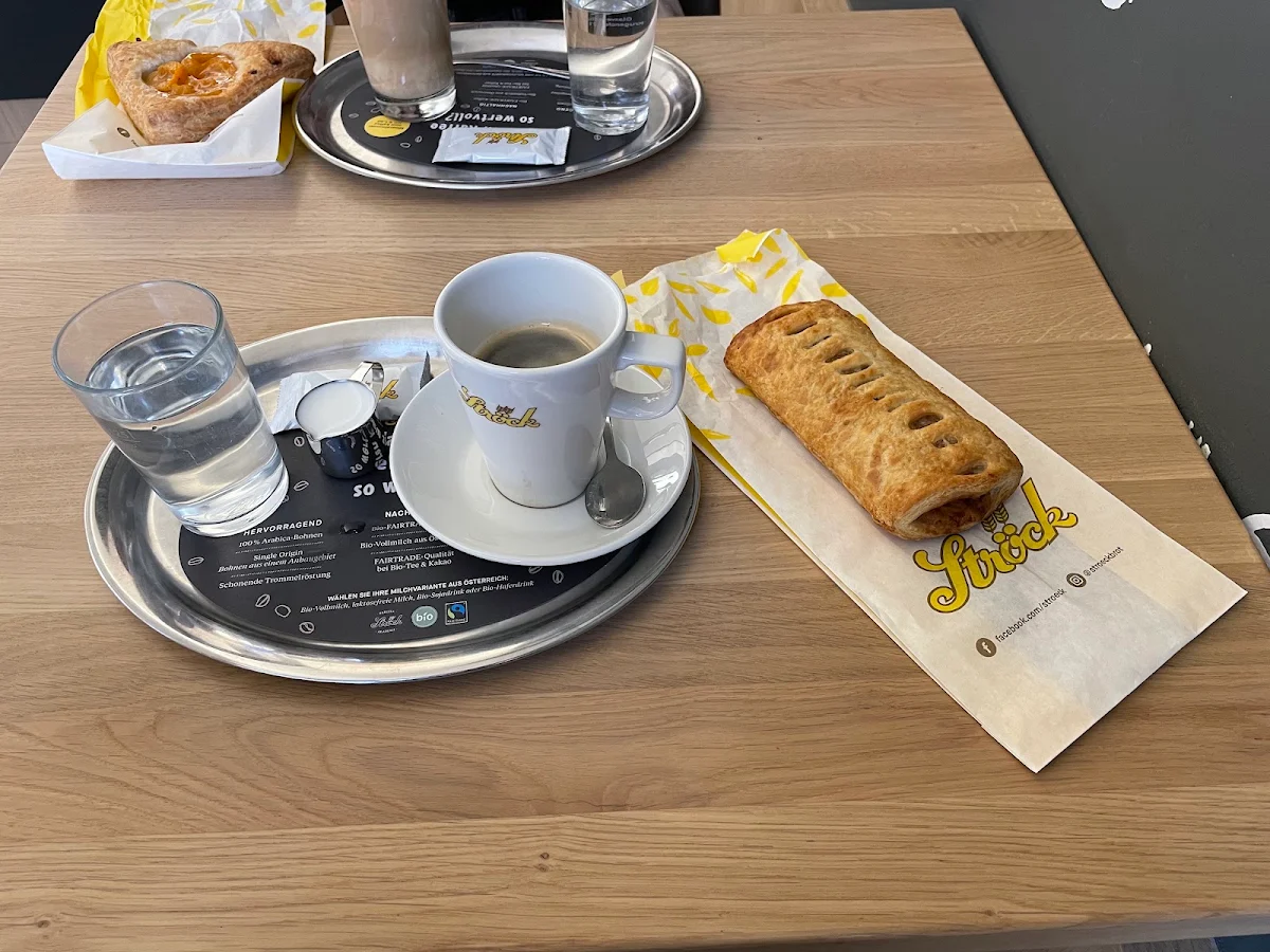 Essen und Trinken photo 3