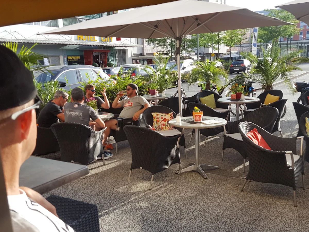Café Sylvia Titelbild