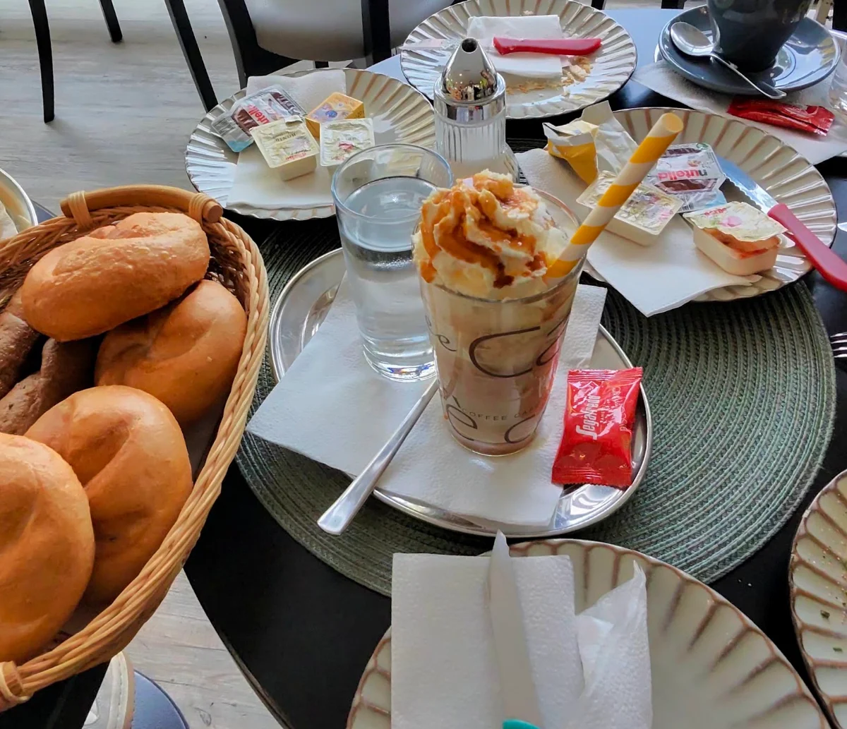 Essen und Trinken photo 3
