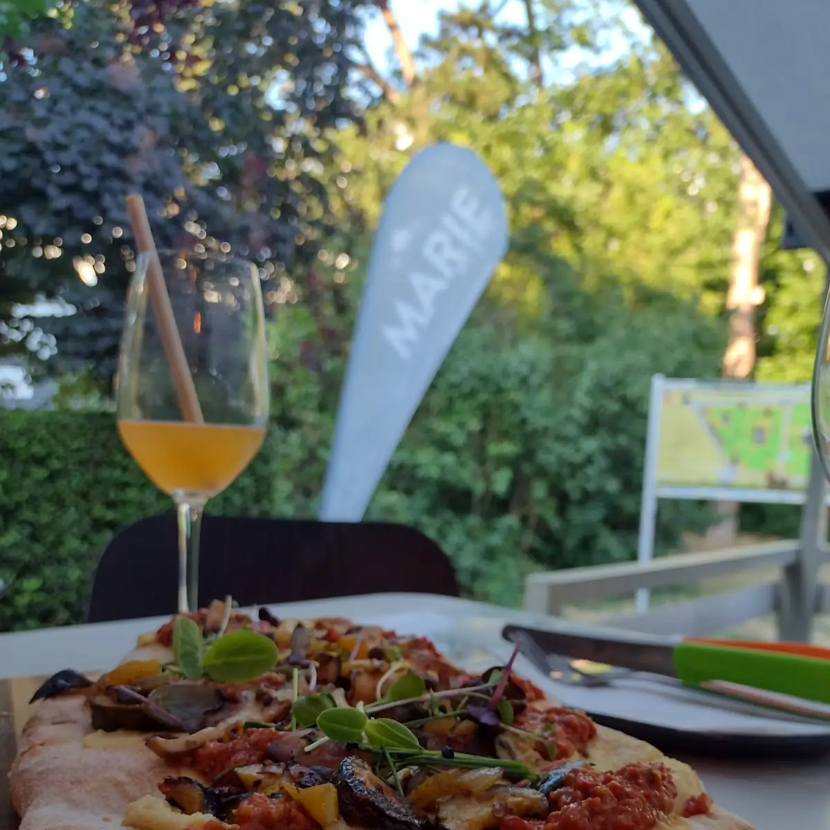 Essen und Trinken photo 2