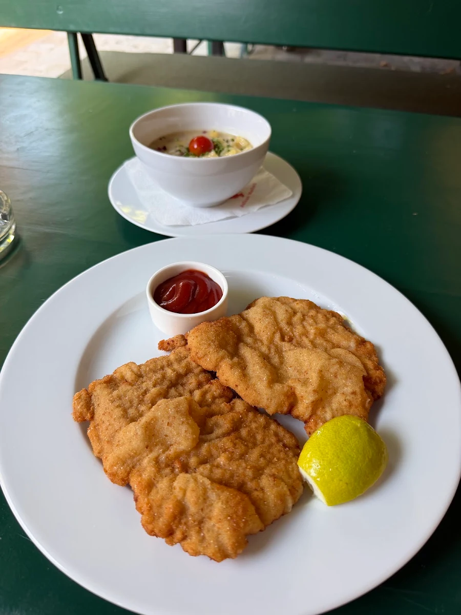 Essen und Trinken photo 2