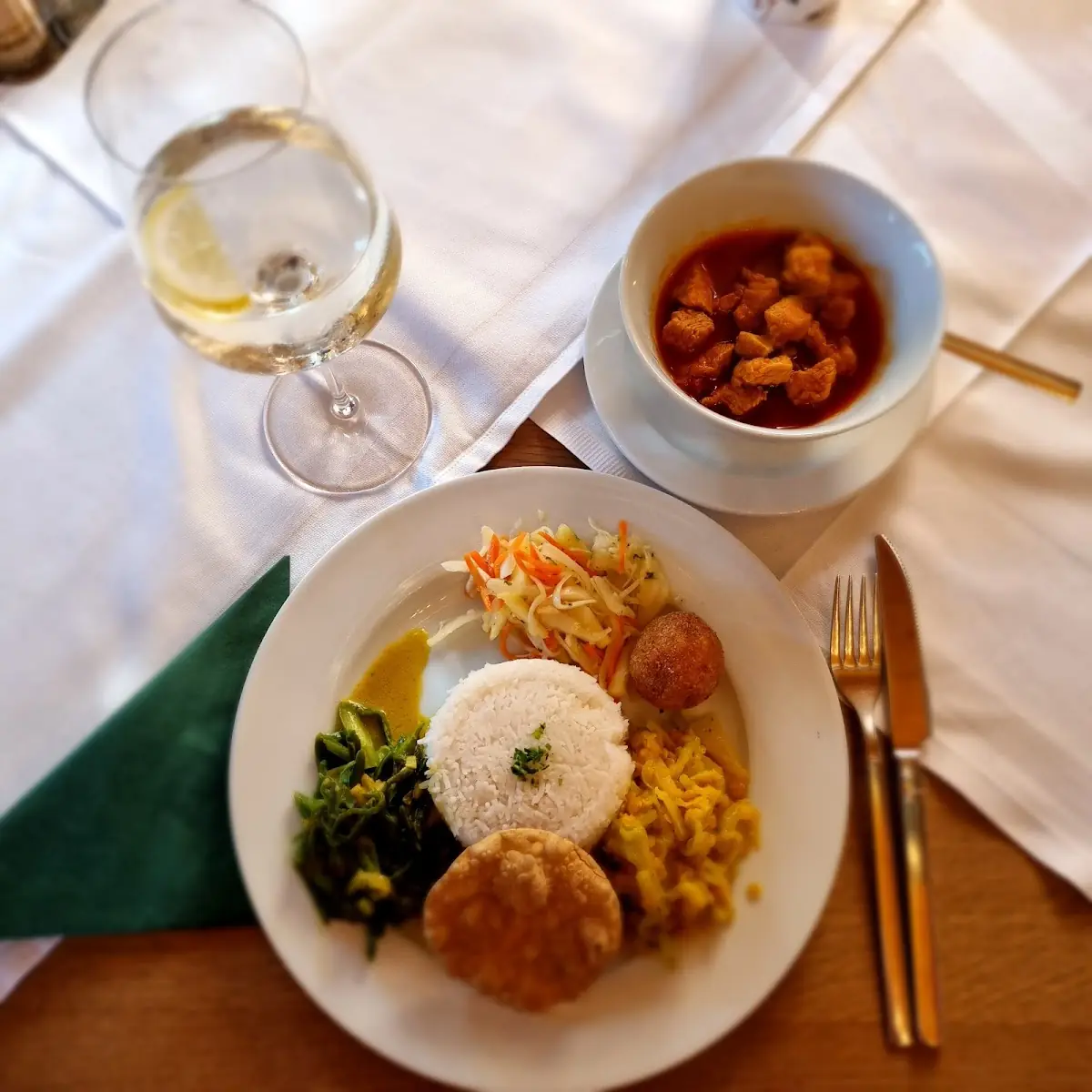 Essen und Trinken photo 2