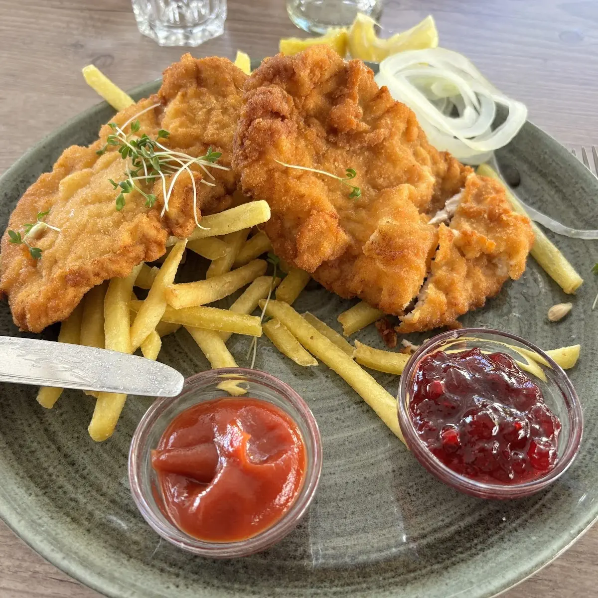 Essen und Trinken photo 1