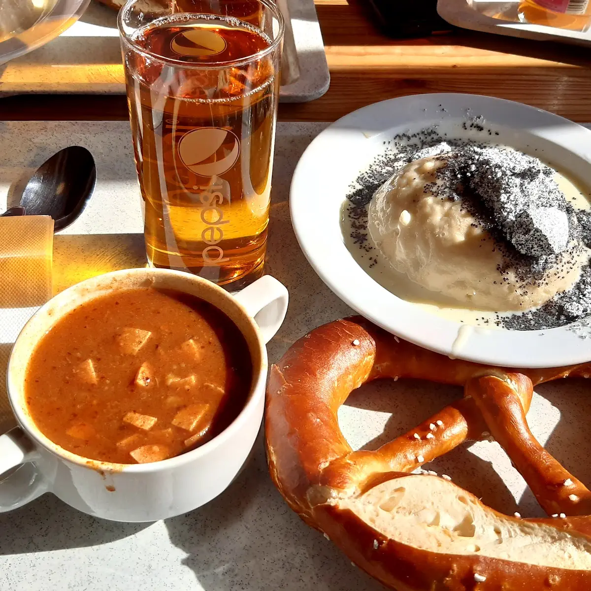 Essen und Trinken photo 7