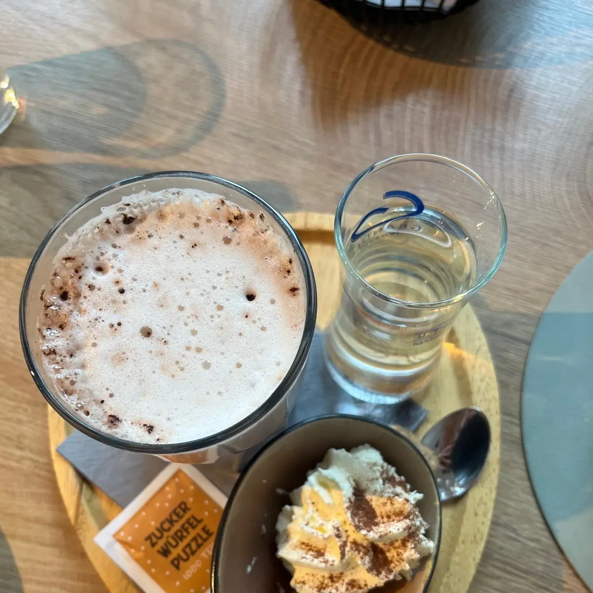 Essen und Trinken photo 2