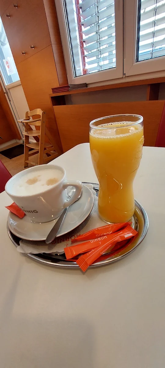 Essen und Trinken photo 3
