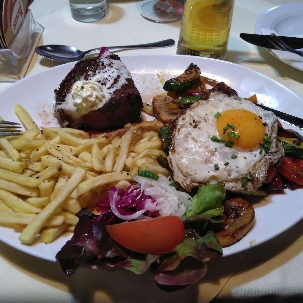 Essen und Trinken photo 4