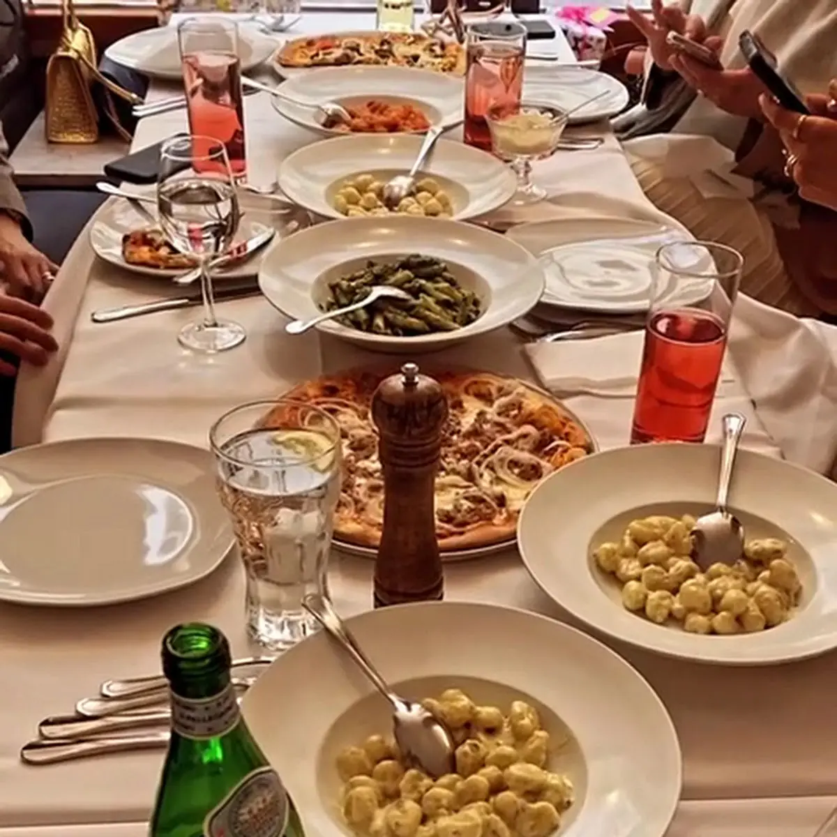 Essen und Trinken photo 1