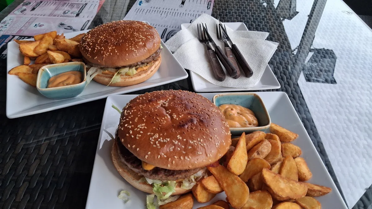 Essen und Trinken photo 2
