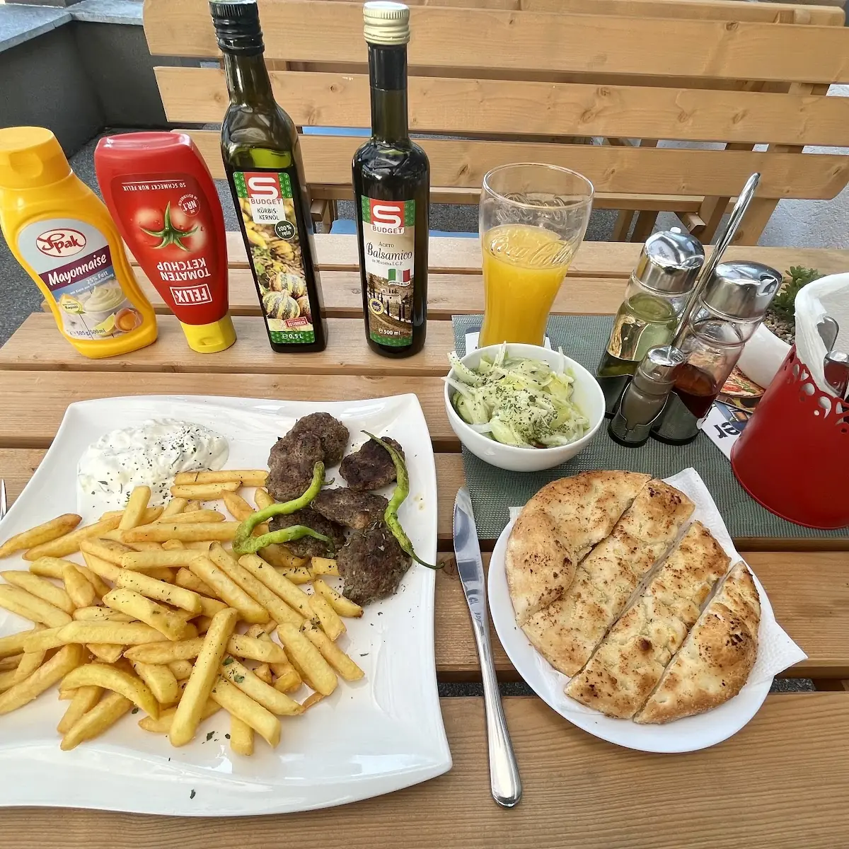Essen und Trinken photo 3