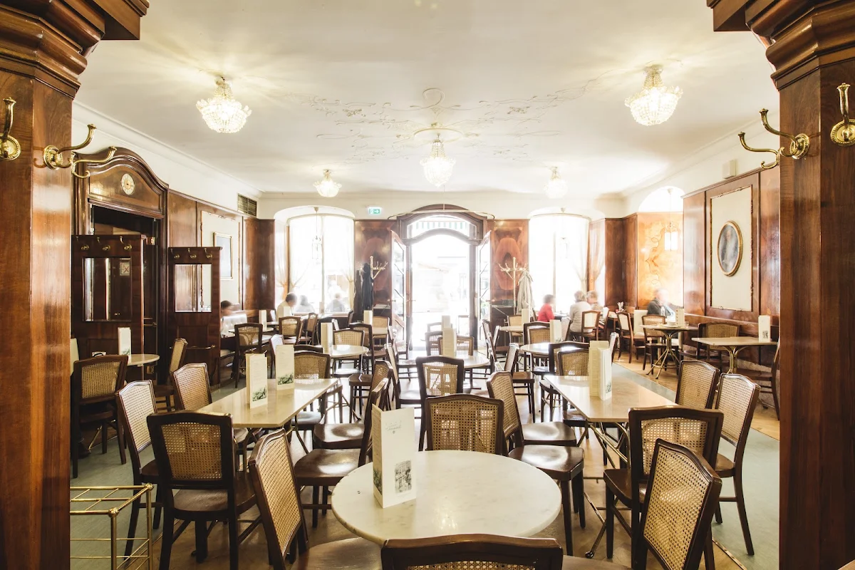 Café Tomaselli Titelbild