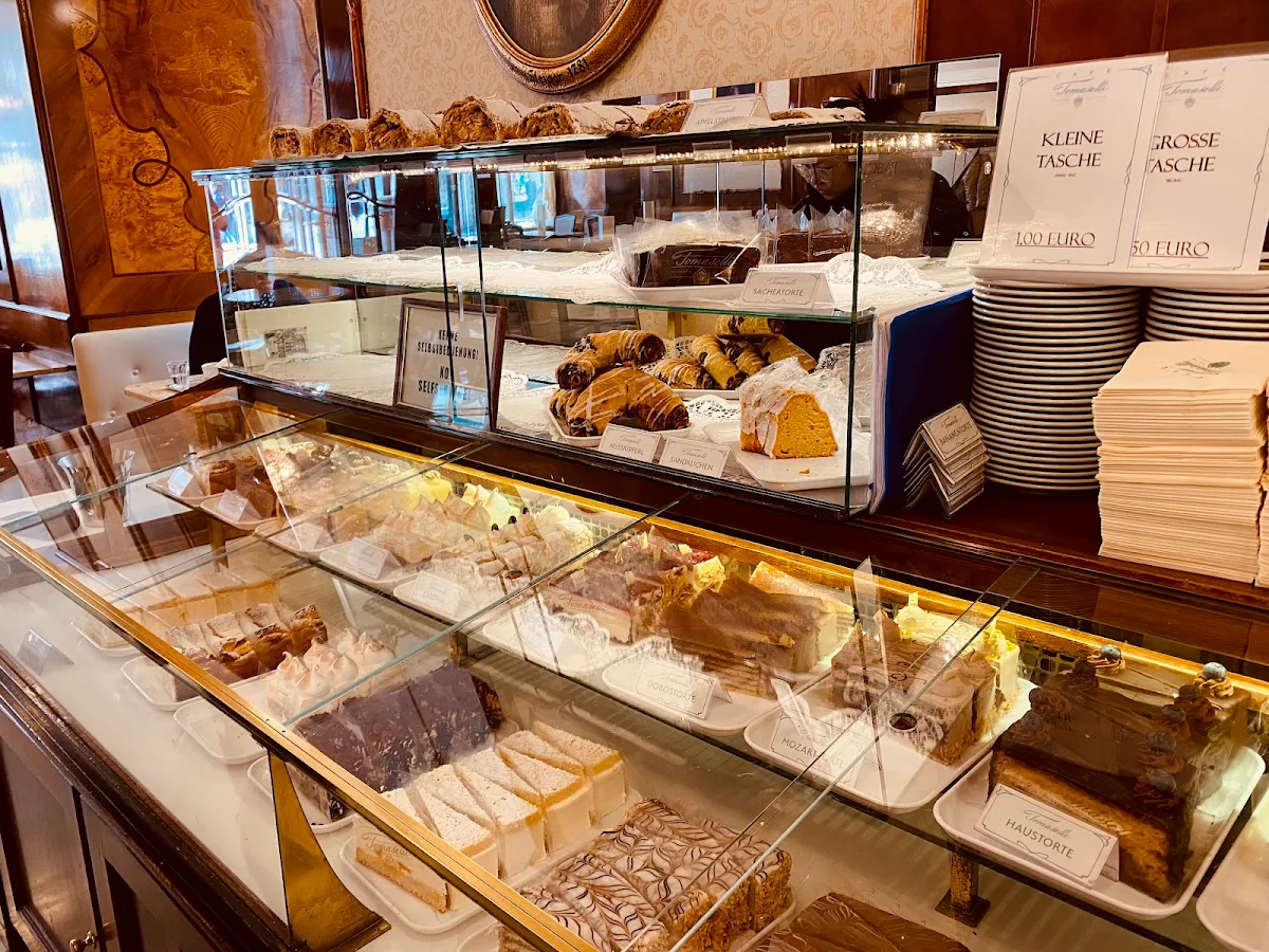Atmosphäre, Café Tomaselli
