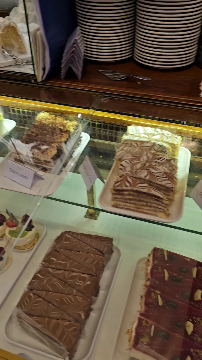 Atmosphäre, Café Tomaselli