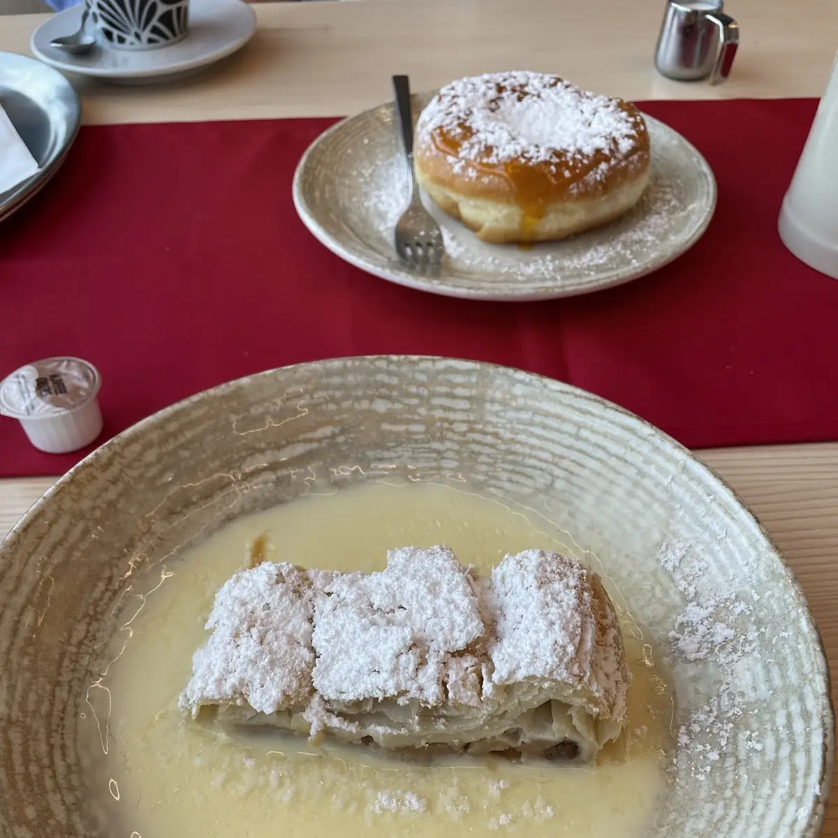 Essen und Trinken photo 3