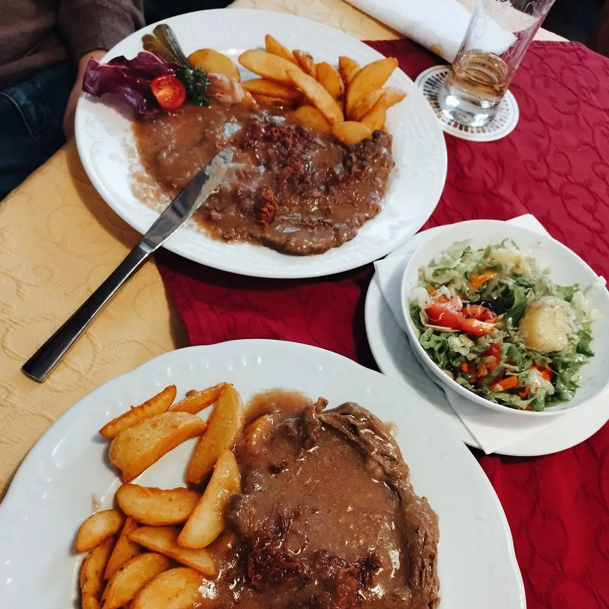 Essen und Trinken photo 3