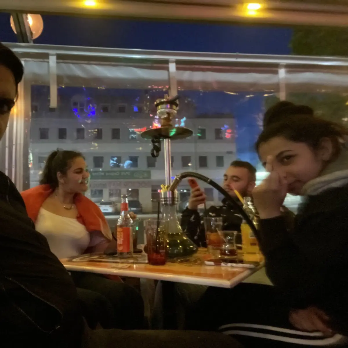 Atmosphäre, The Garage Restaurant&Cafe~Bar