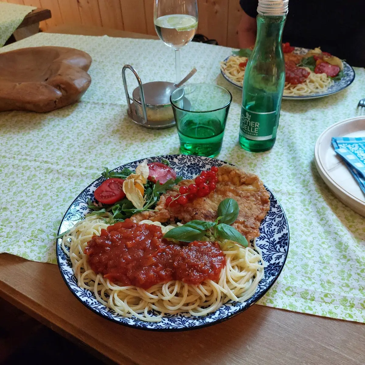 Essen und Trinken photo 3