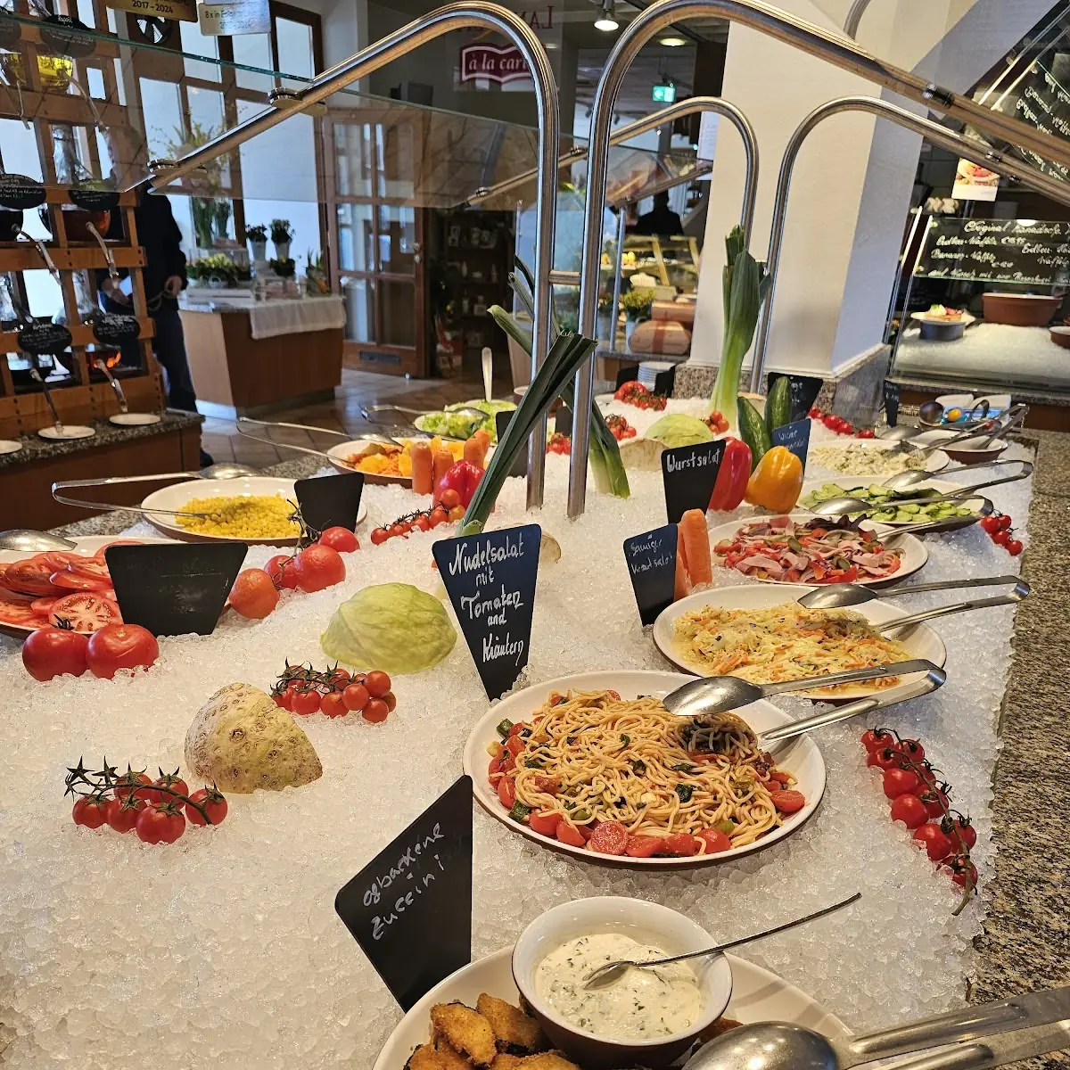 Essen und Trinken photo 2