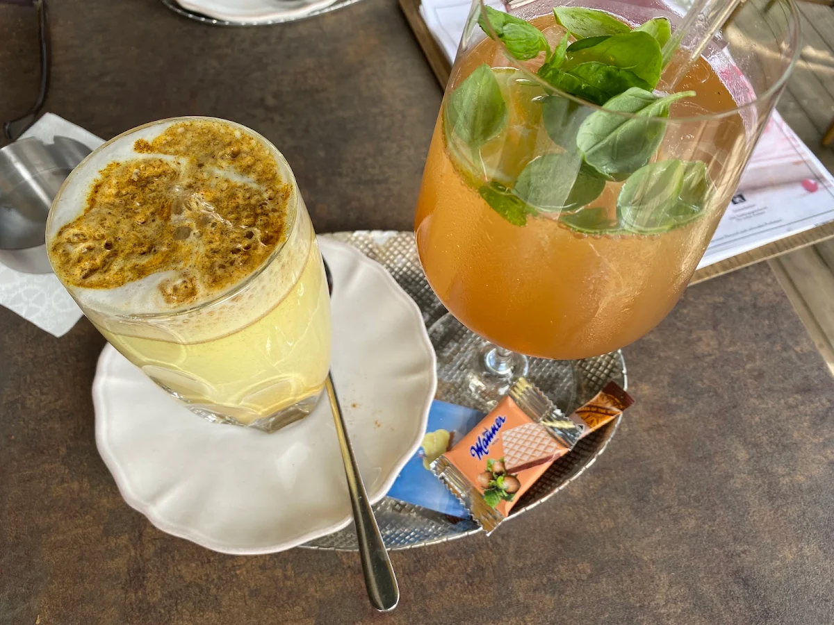 Essen und Trinken photo 3