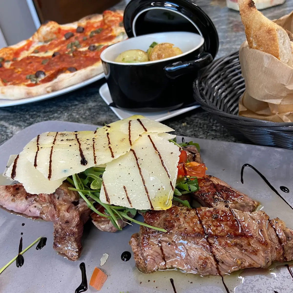 Essen und Trinken photo 1