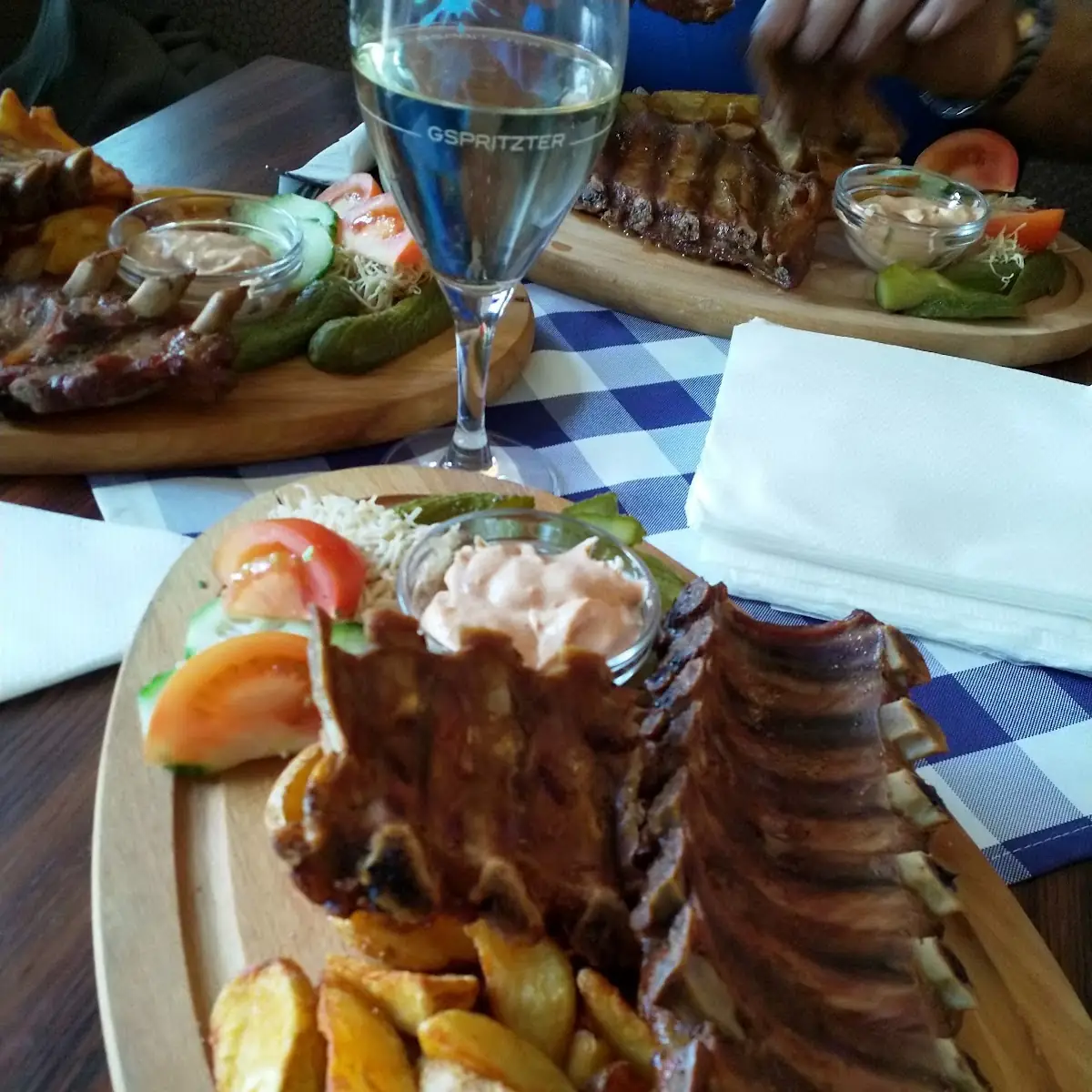Essen und Trinken photo 3