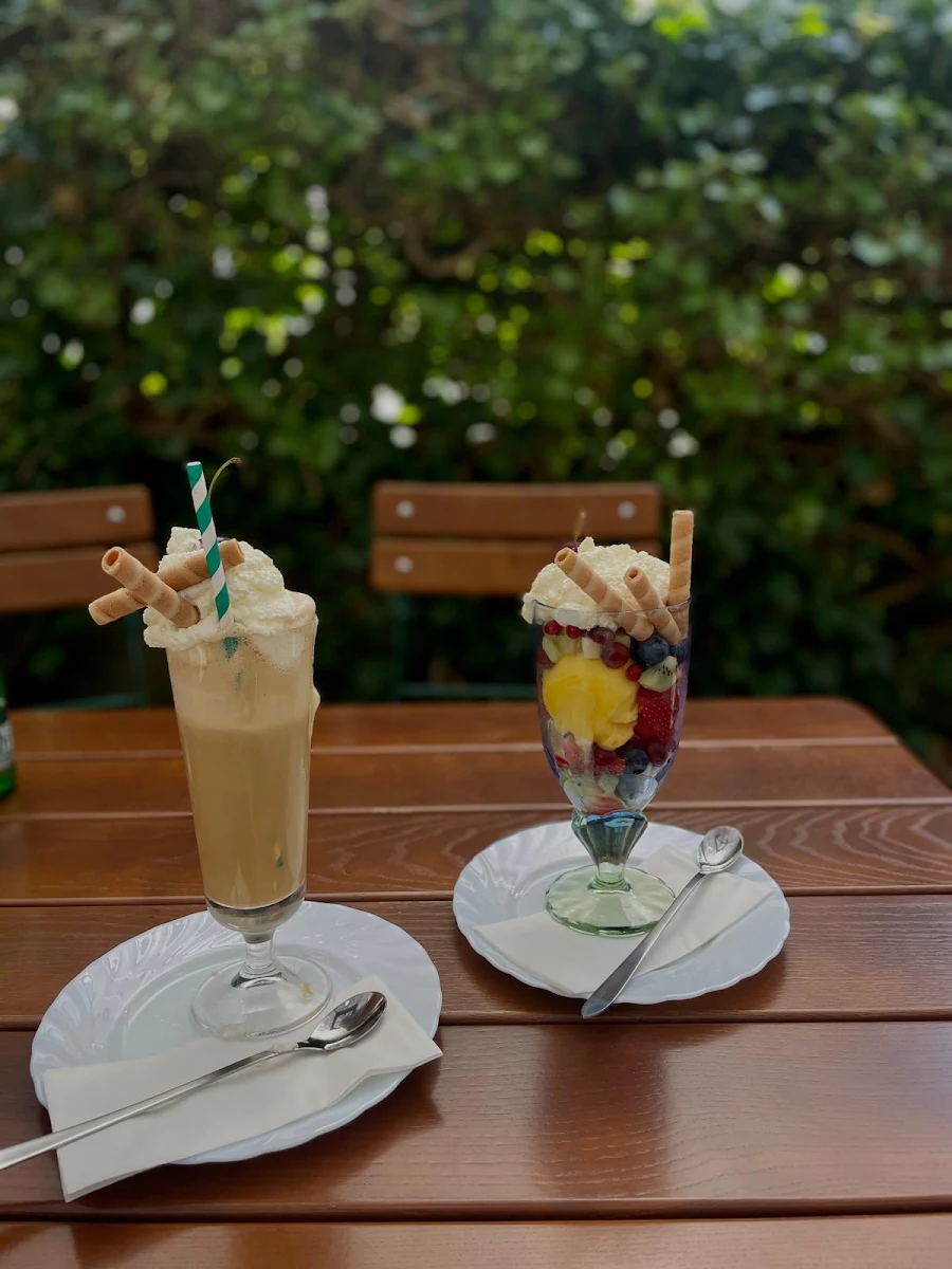 Essen und Trinken photo 3
