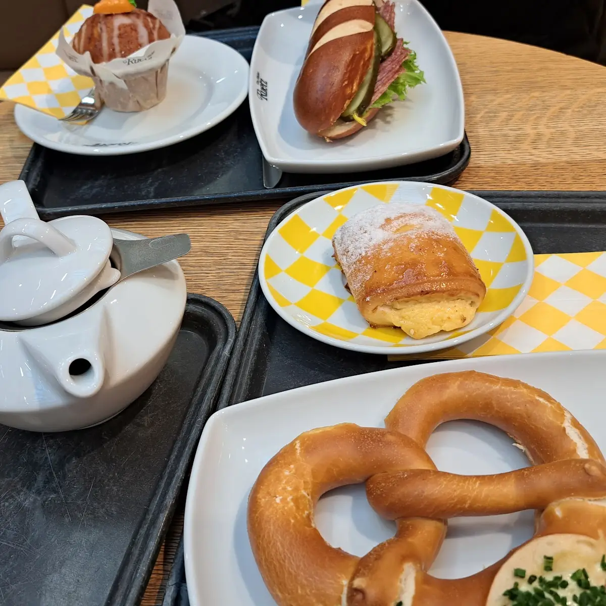 Essen und Trinken photo 2