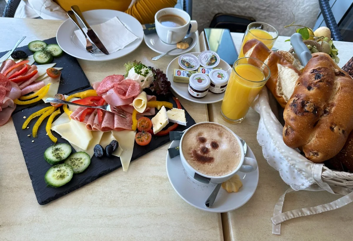 Essen und Trinken photo 2