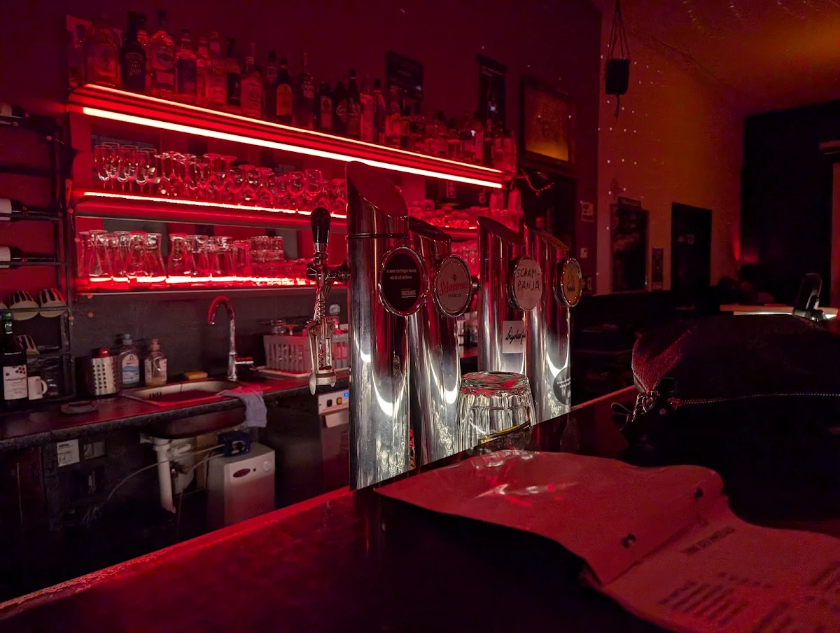 Erdgeschoss BAR Titelbild