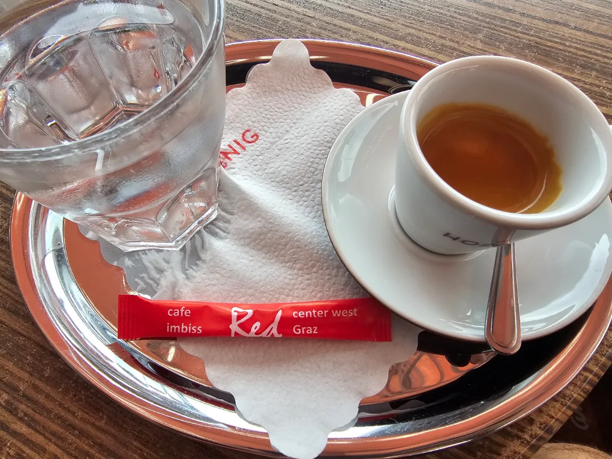 Essen und Trinken photo 1
