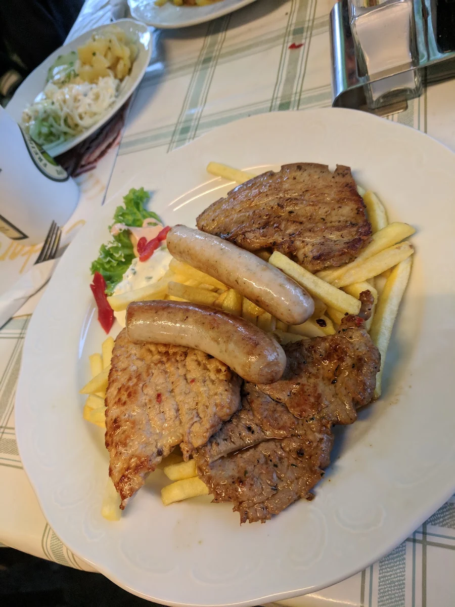 Essen und Trinken photo 2