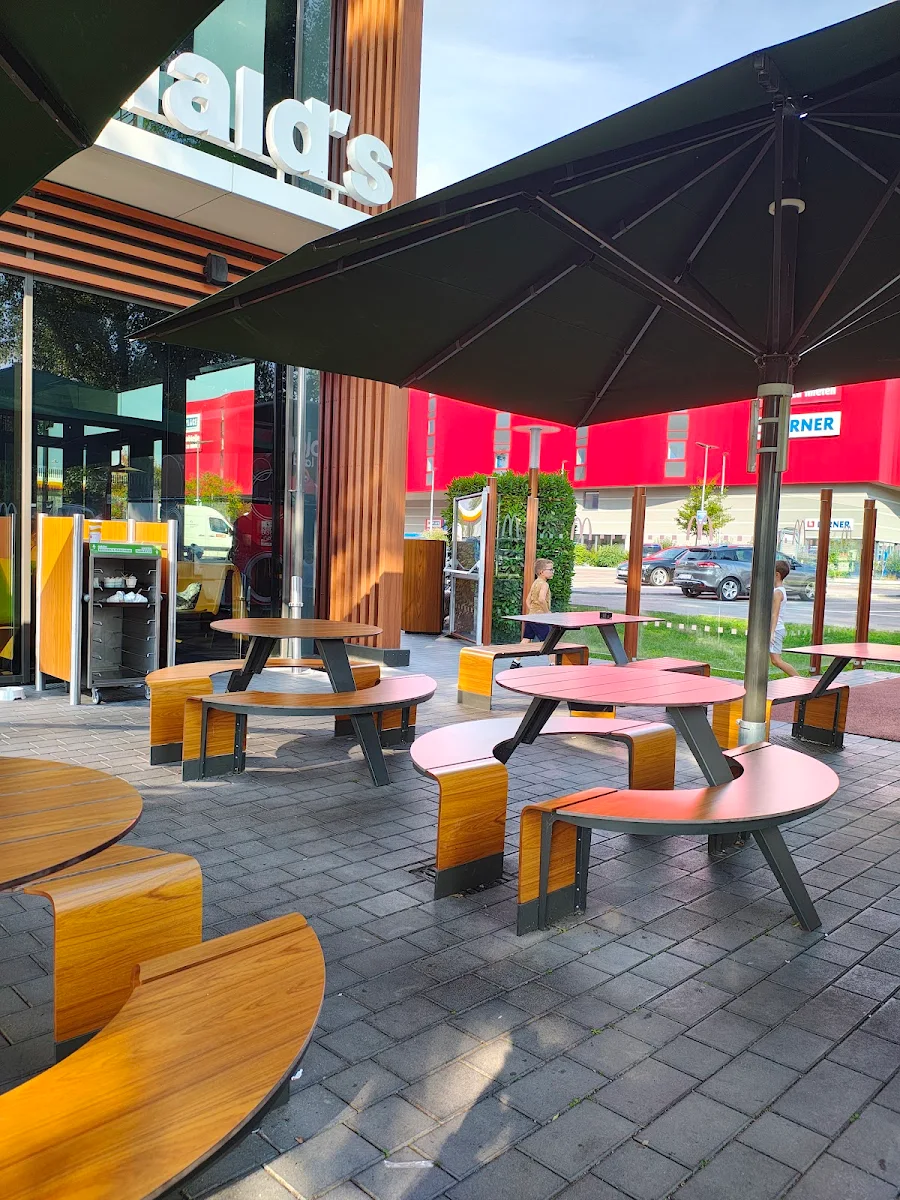Atmosphäre, McDonald's