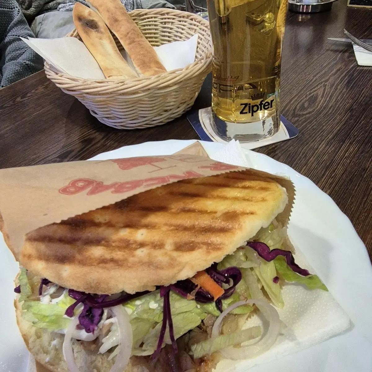 Essen und Trinken photo 2