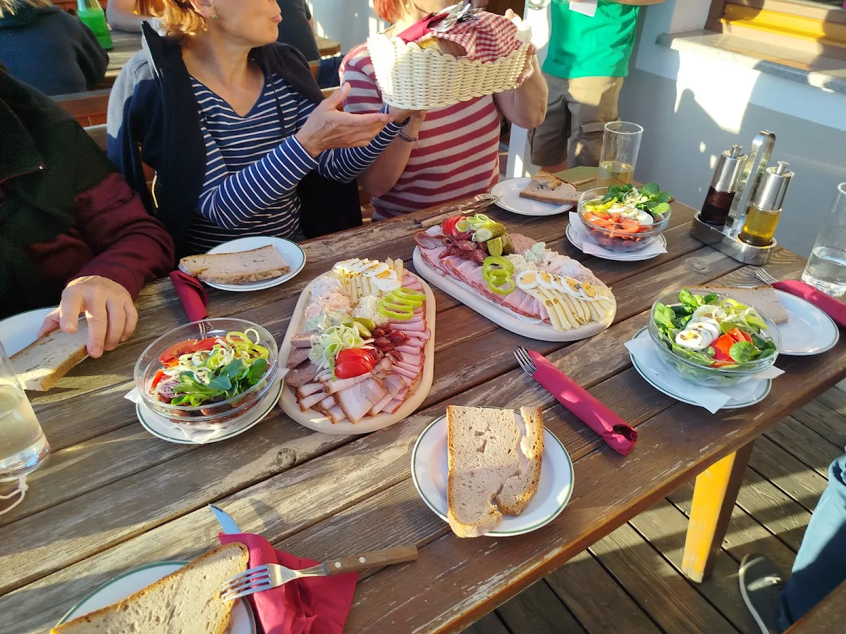 Essen und Trinken photo 3