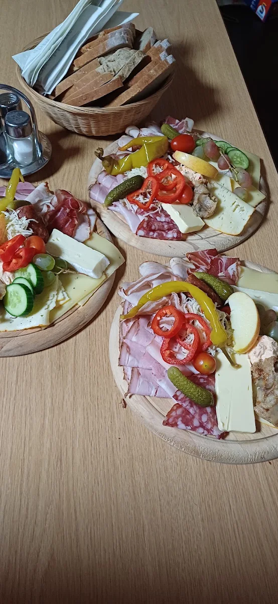Essen und Trinken, Oberhardt Hütte