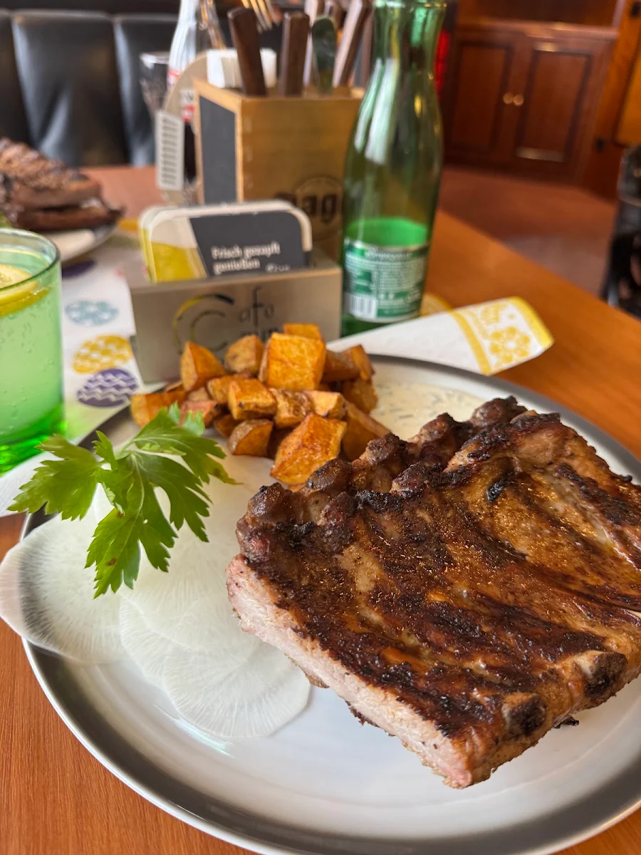 Essen und Trinken photo 1