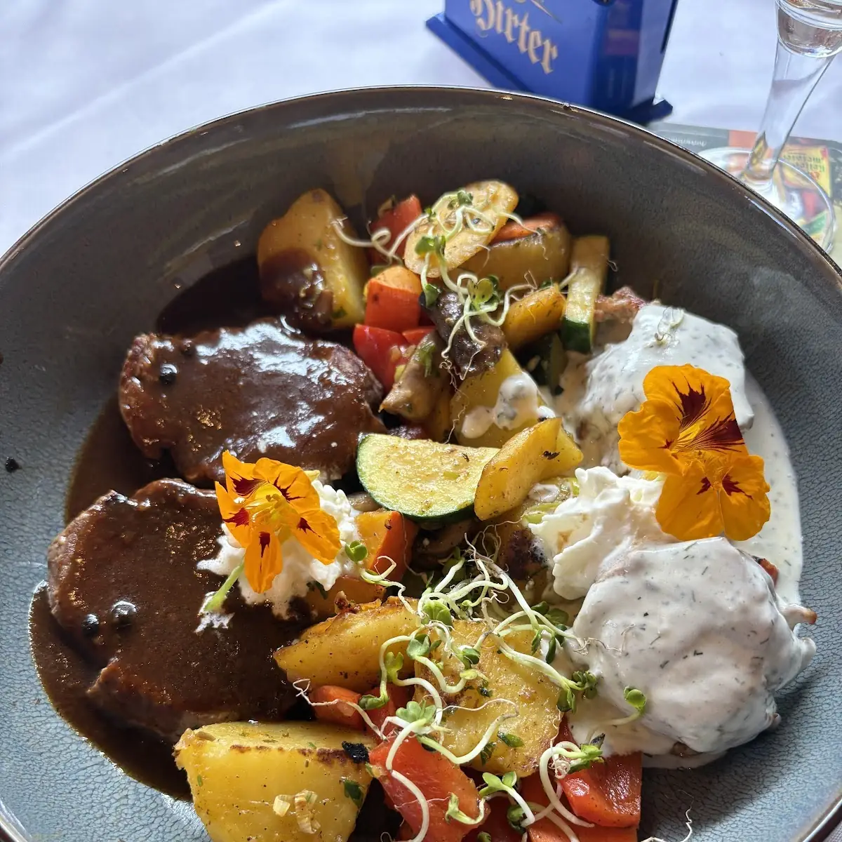 Essen und Trinken photo 3