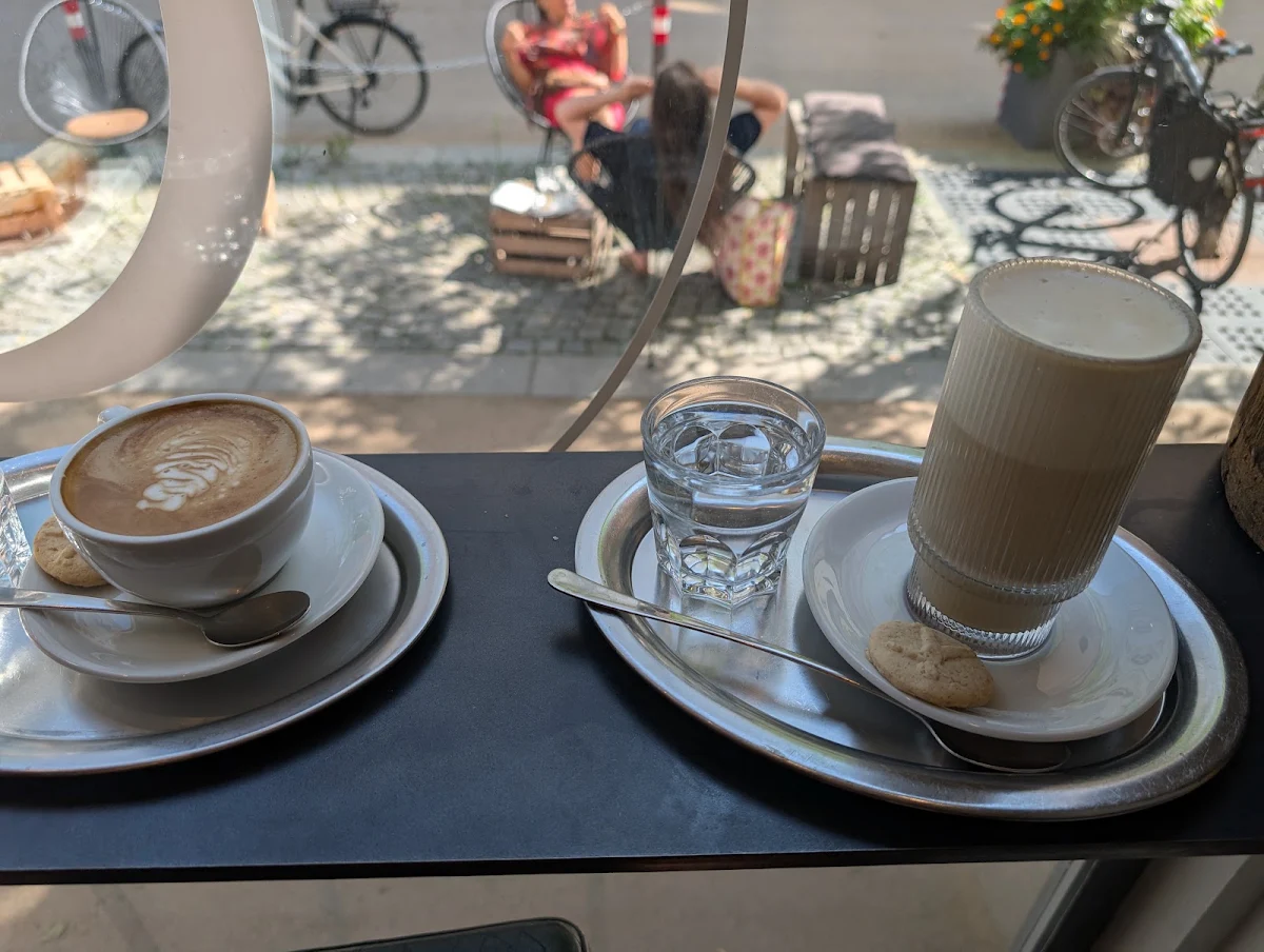 Essen und Trinken photo 2