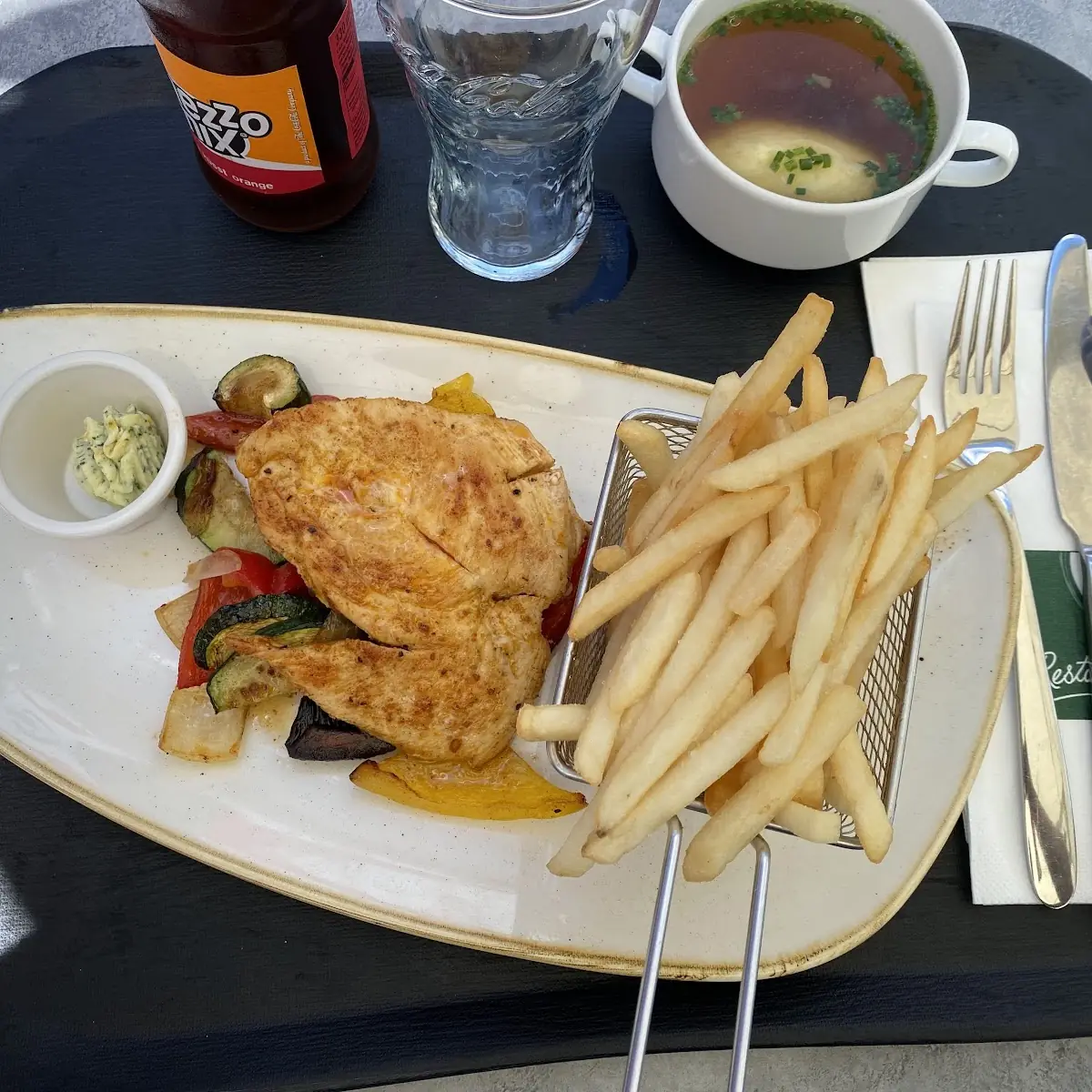 Essen und Trinken photo 3