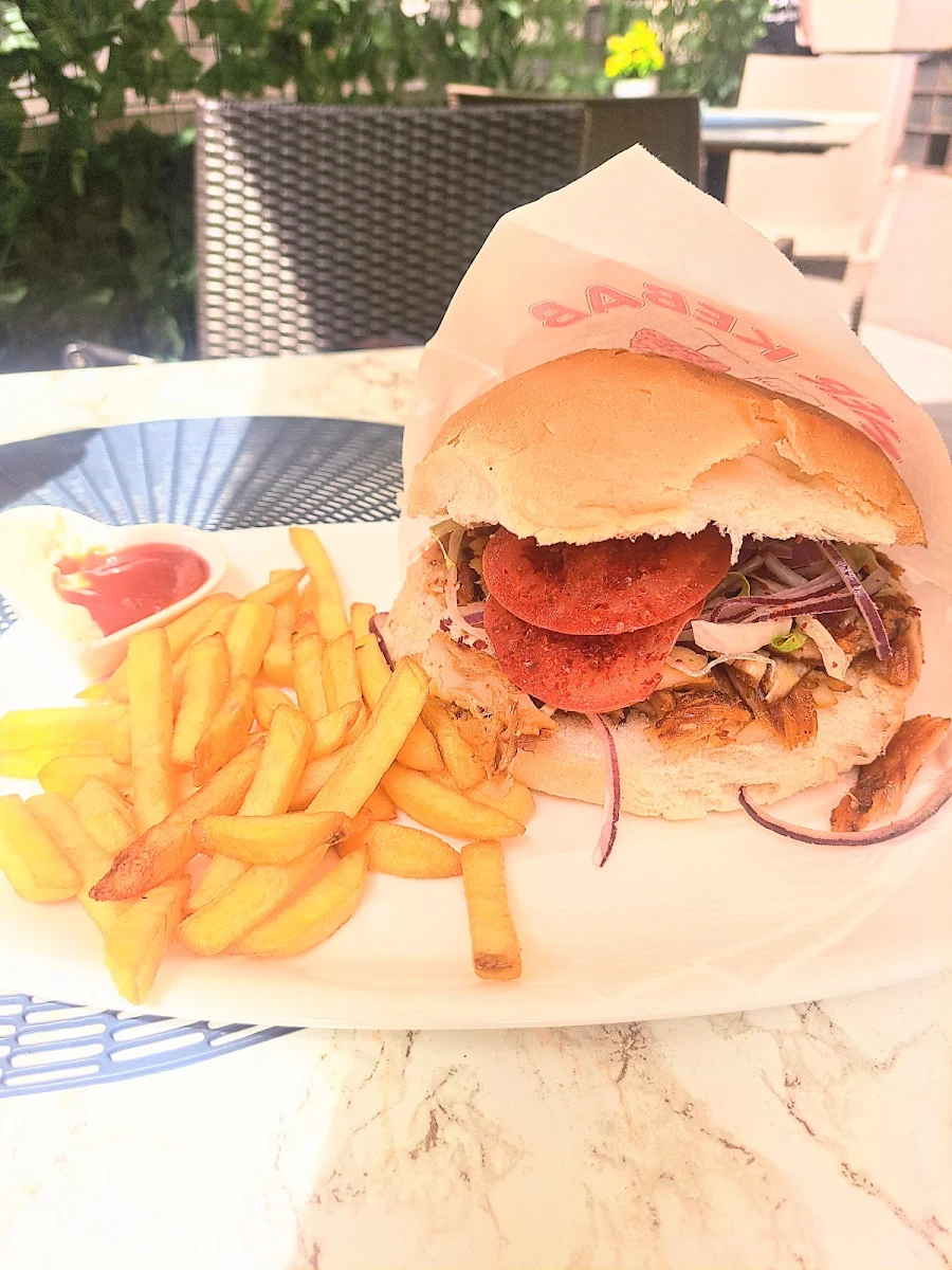 Essen und Trinken photo 3
