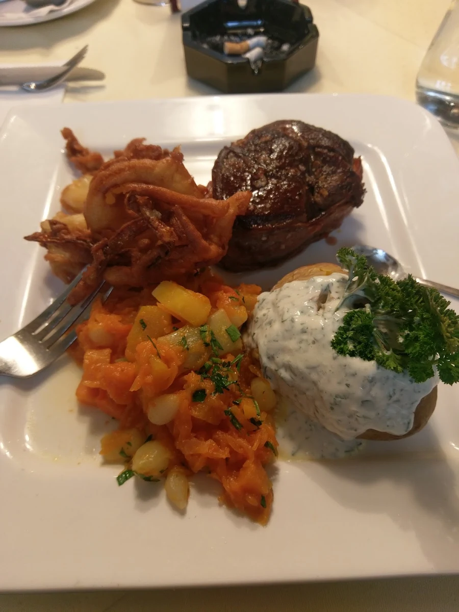 Essen und Trinken photo 2