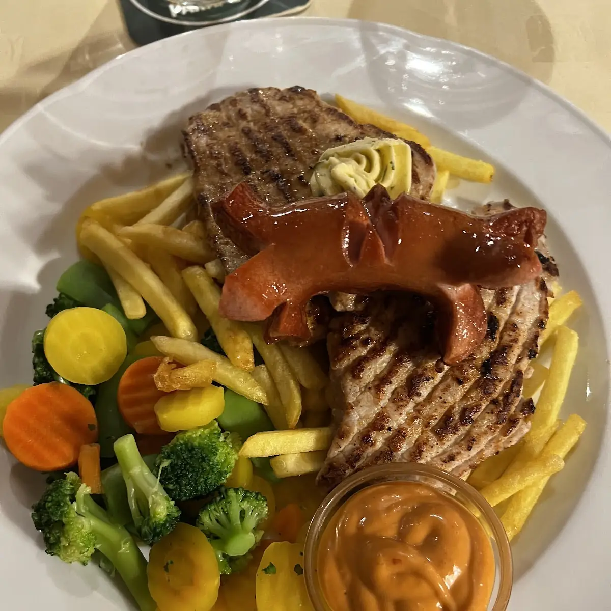 Essen und Trinken, Gasthaus Wirt in Straß