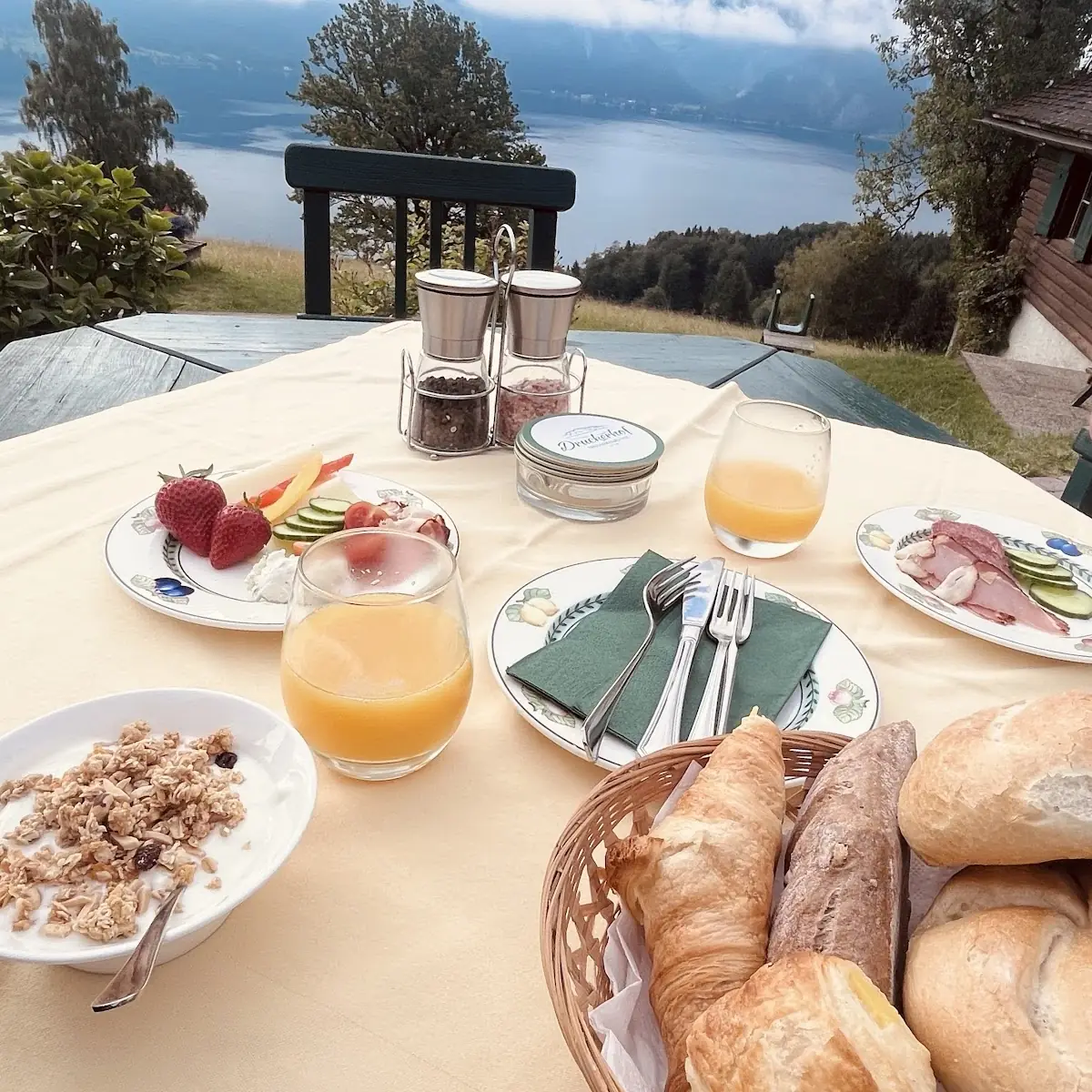 Essen und Trinken photo 3