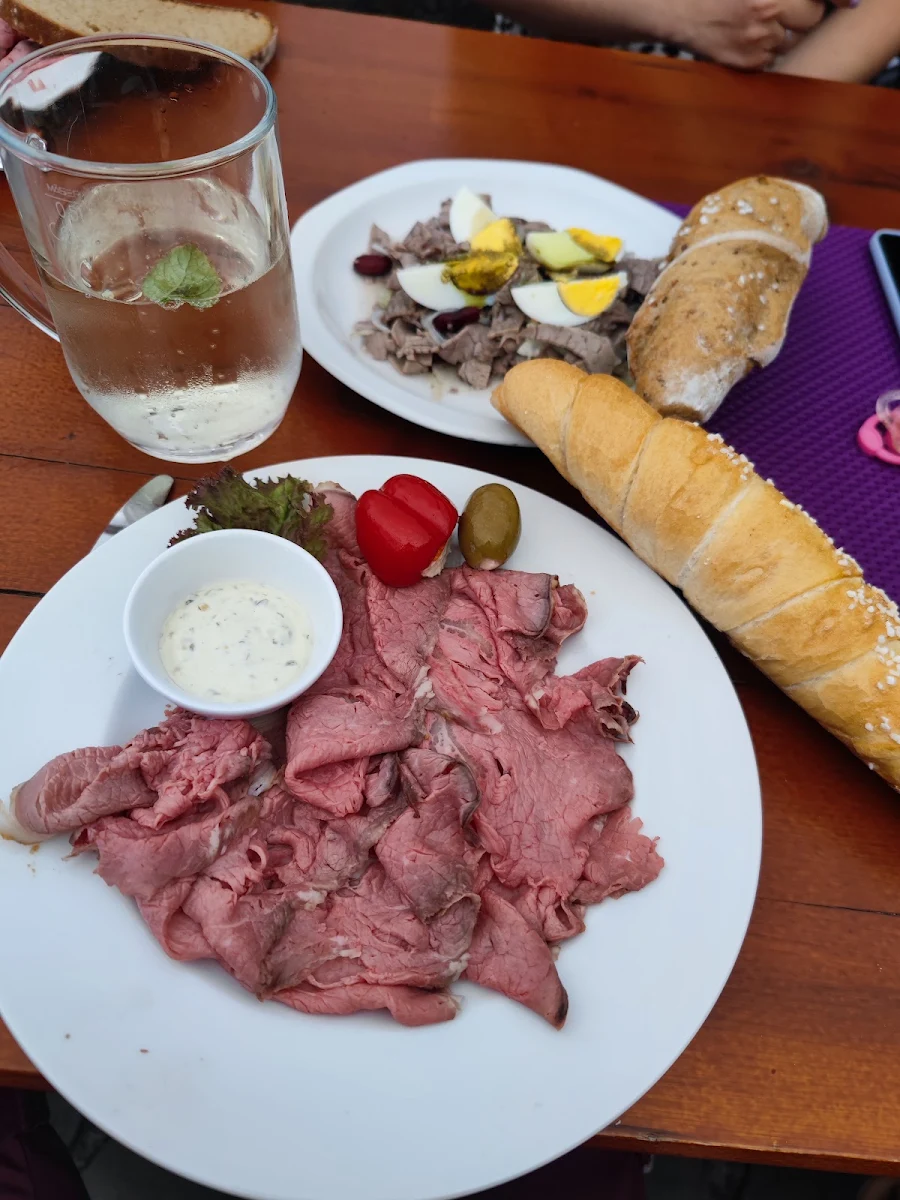 Essen und Trinken photo 3