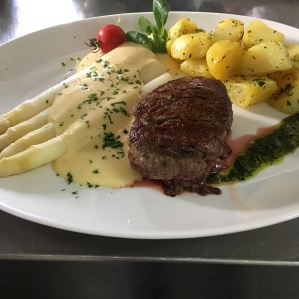 Essen und Trinken photo 1
