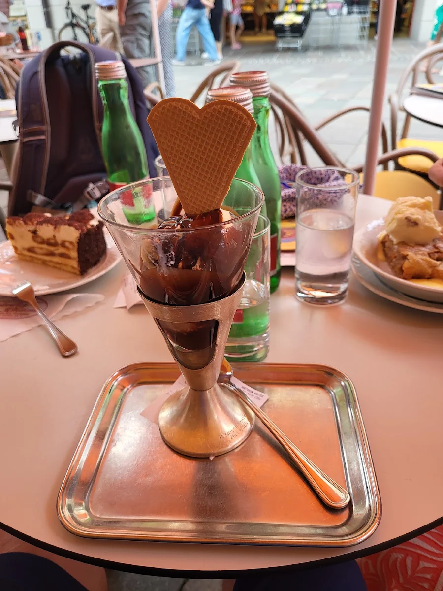 Essen und Trinken photo 4